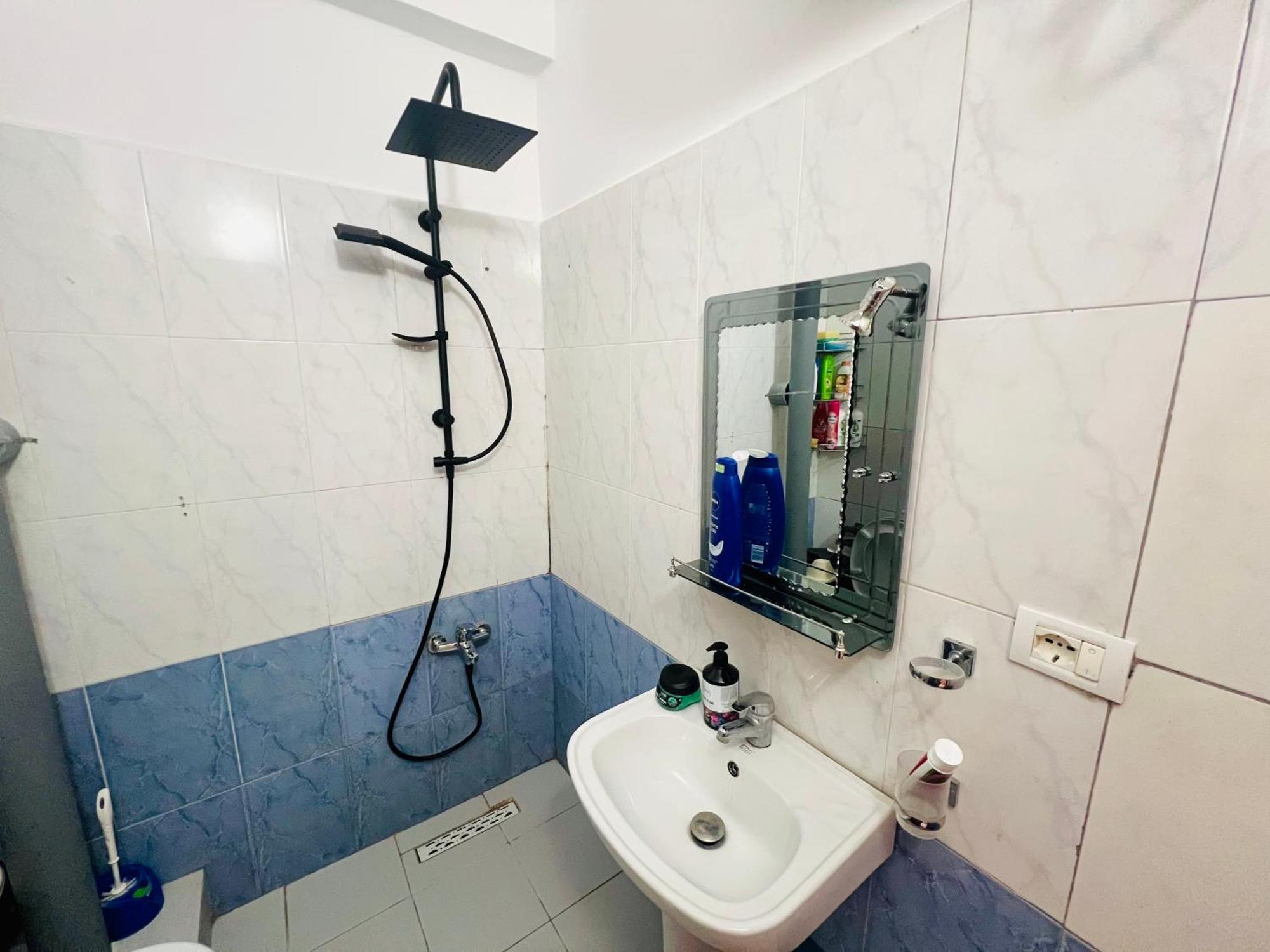 Lovely 3-Bedroom Rental Unit In Драч Екстериор снимка